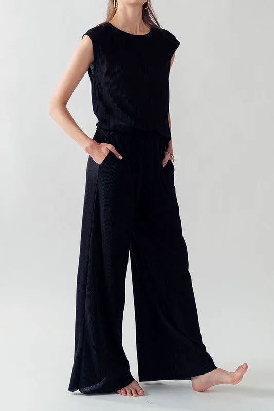 Bray Pleated Pants in Black