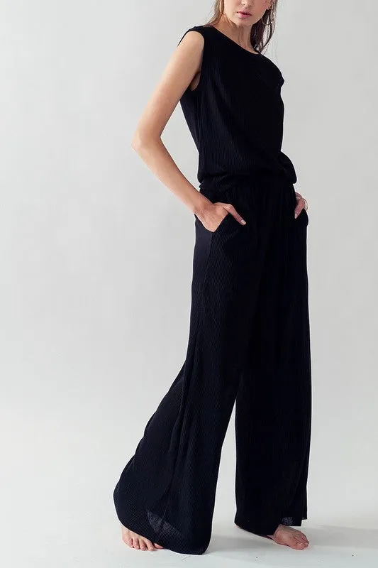 Bray Pleated Pants in Black