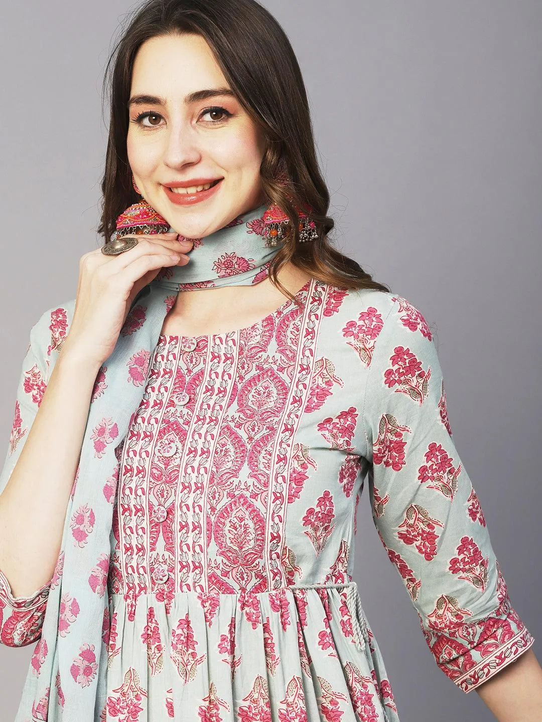 Floral Block Printed Zari Embroidered High Slit Kurta With Pants & Dupatta - Mint Green