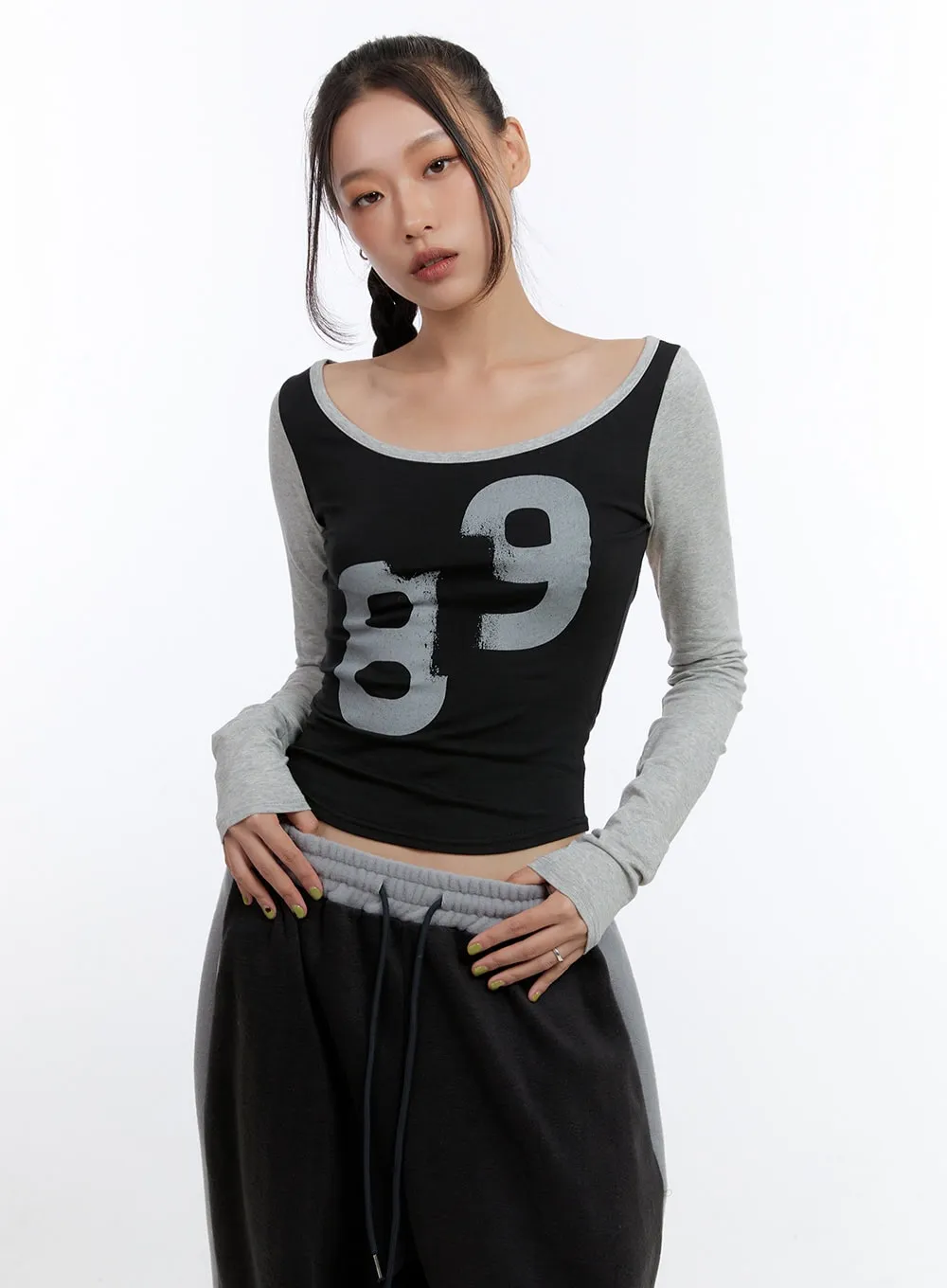 Graphic U-Neck Cut-Out Crop Top CN401