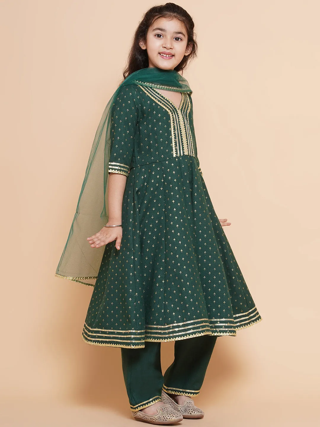 Jashvi Girls Ethnic Motifs Printed Kurta & Trousers With Dupatta