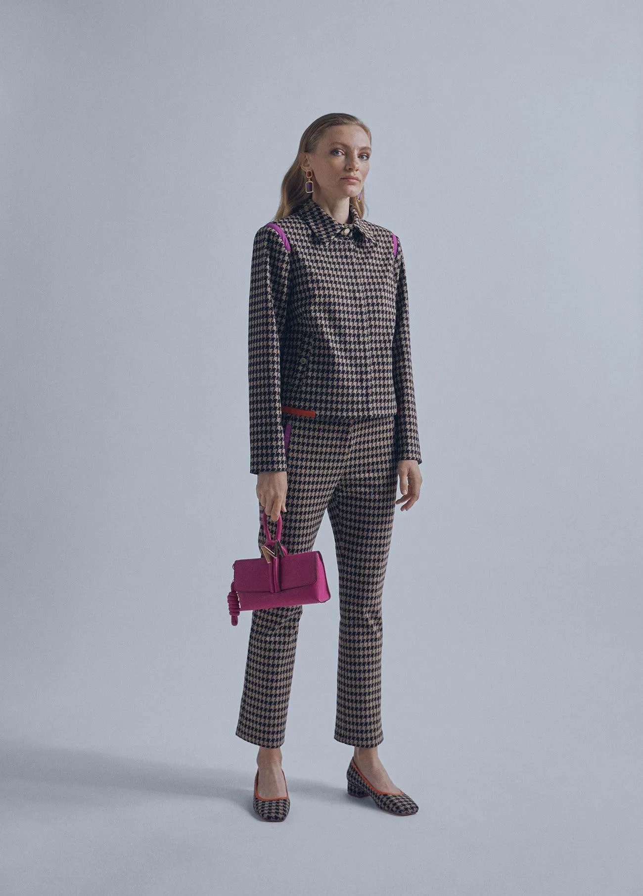 Kick flare leg houndstooth trousers