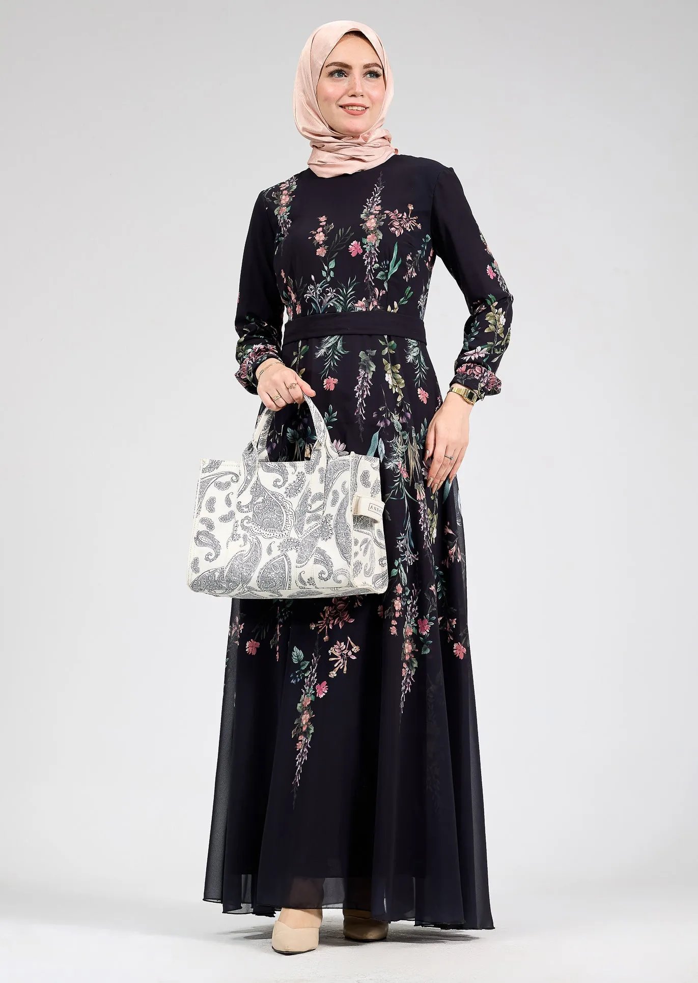 Qamar Sophia Floral Print Chiffon Long Sleeve Maxi Dress