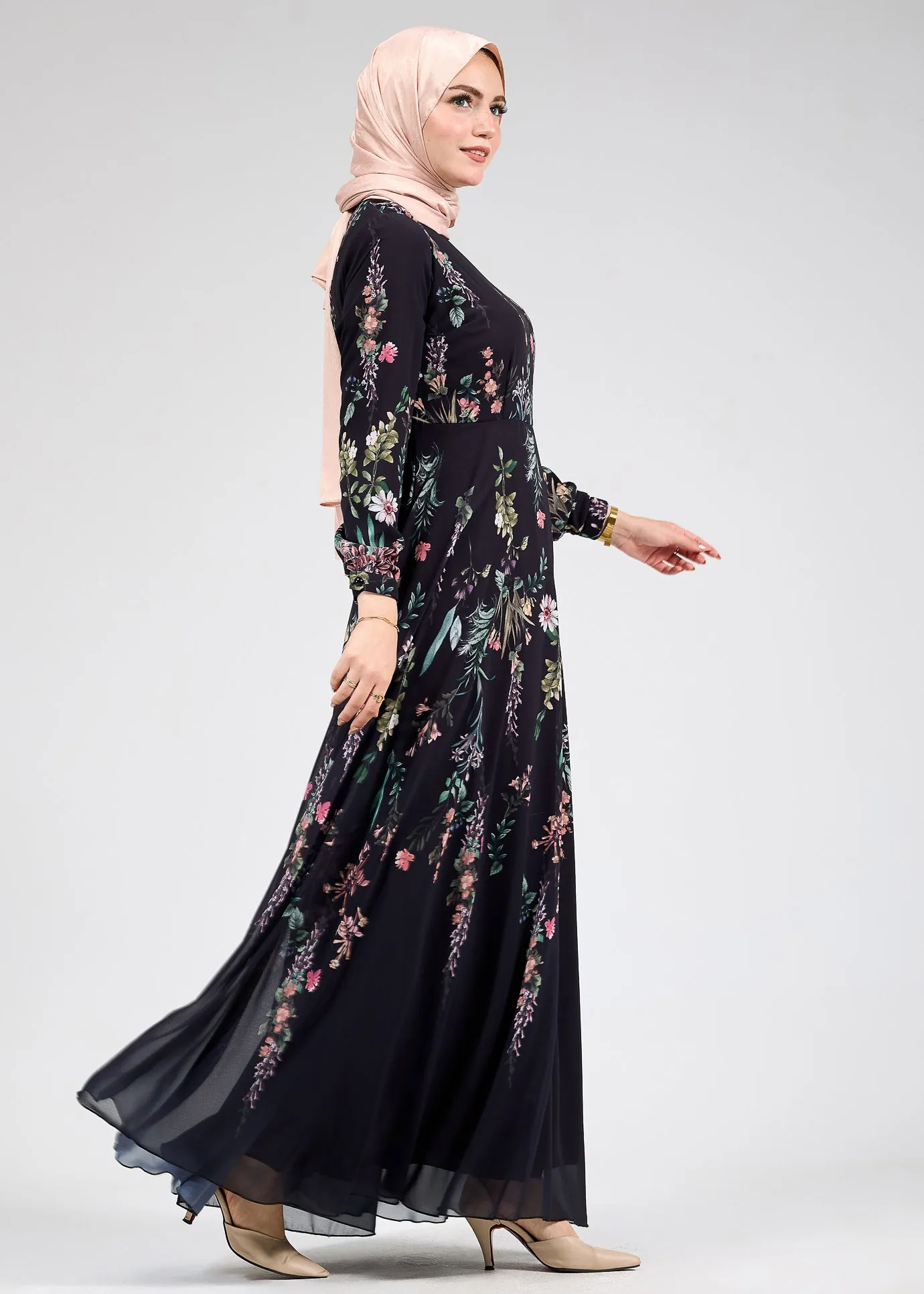 Qamar Sophia Floral Print Chiffon Long Sleeve Maxi Dress