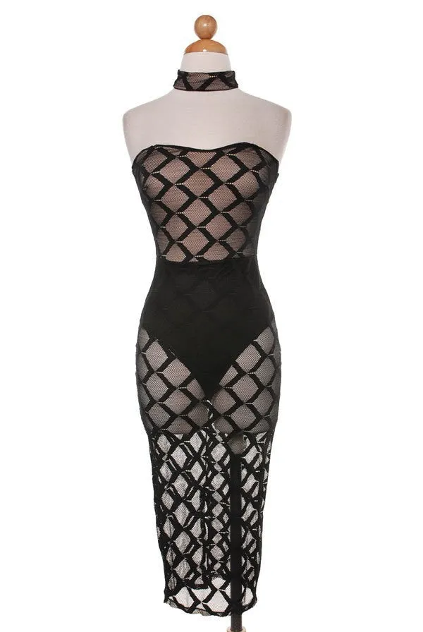 "All eyes on me" choker bodycon dress