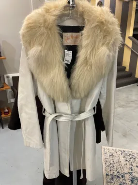 Size S White Robert Meshekoff Fur