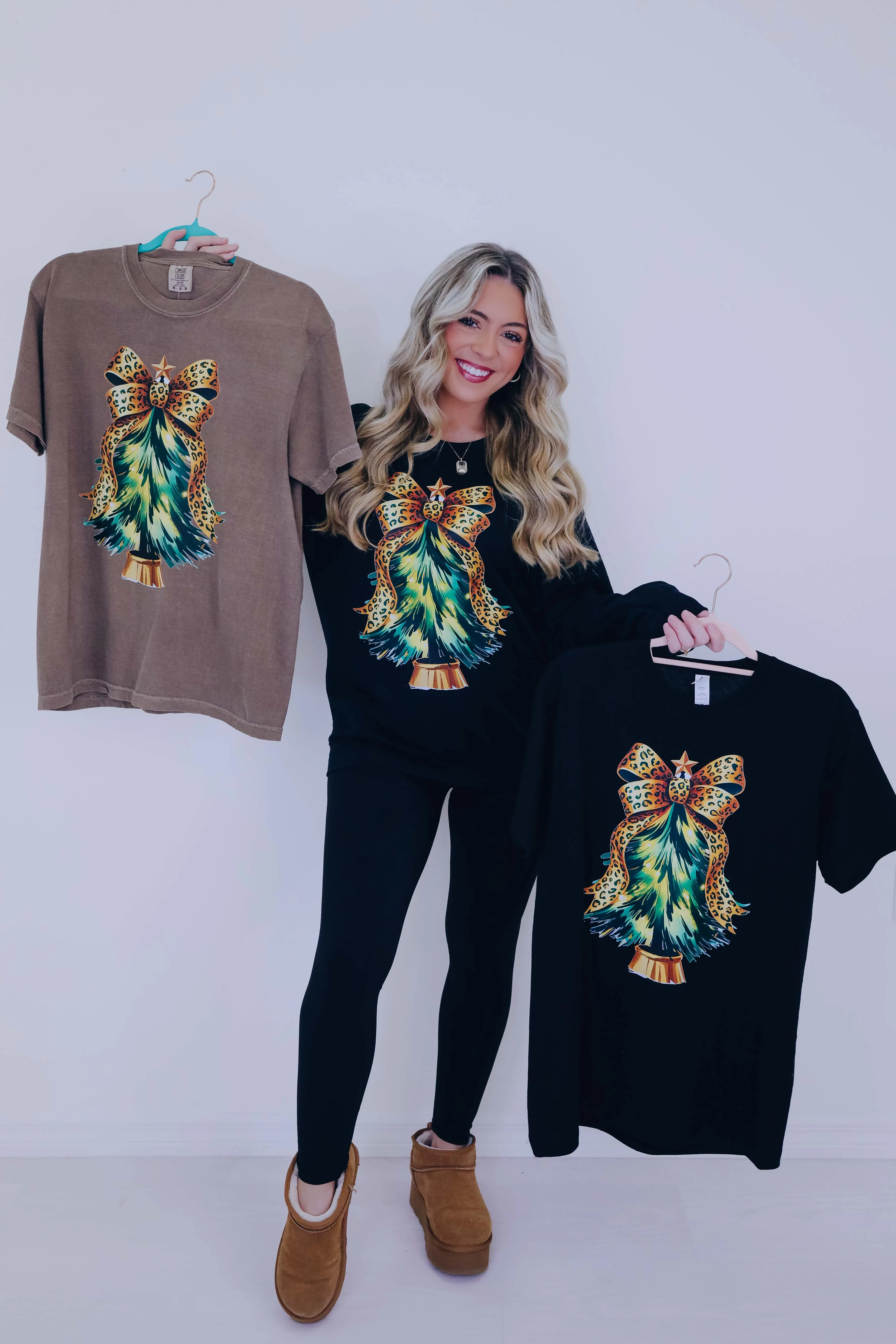 Wild Bow Christmas Graphic Tee / Sweatshirt