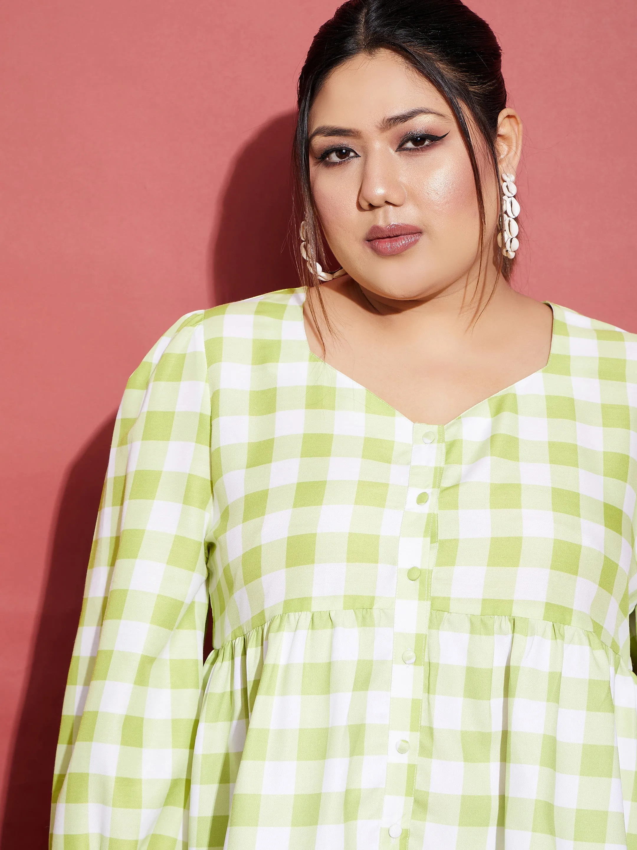 Women Green & White Check Top With Tapered Pants