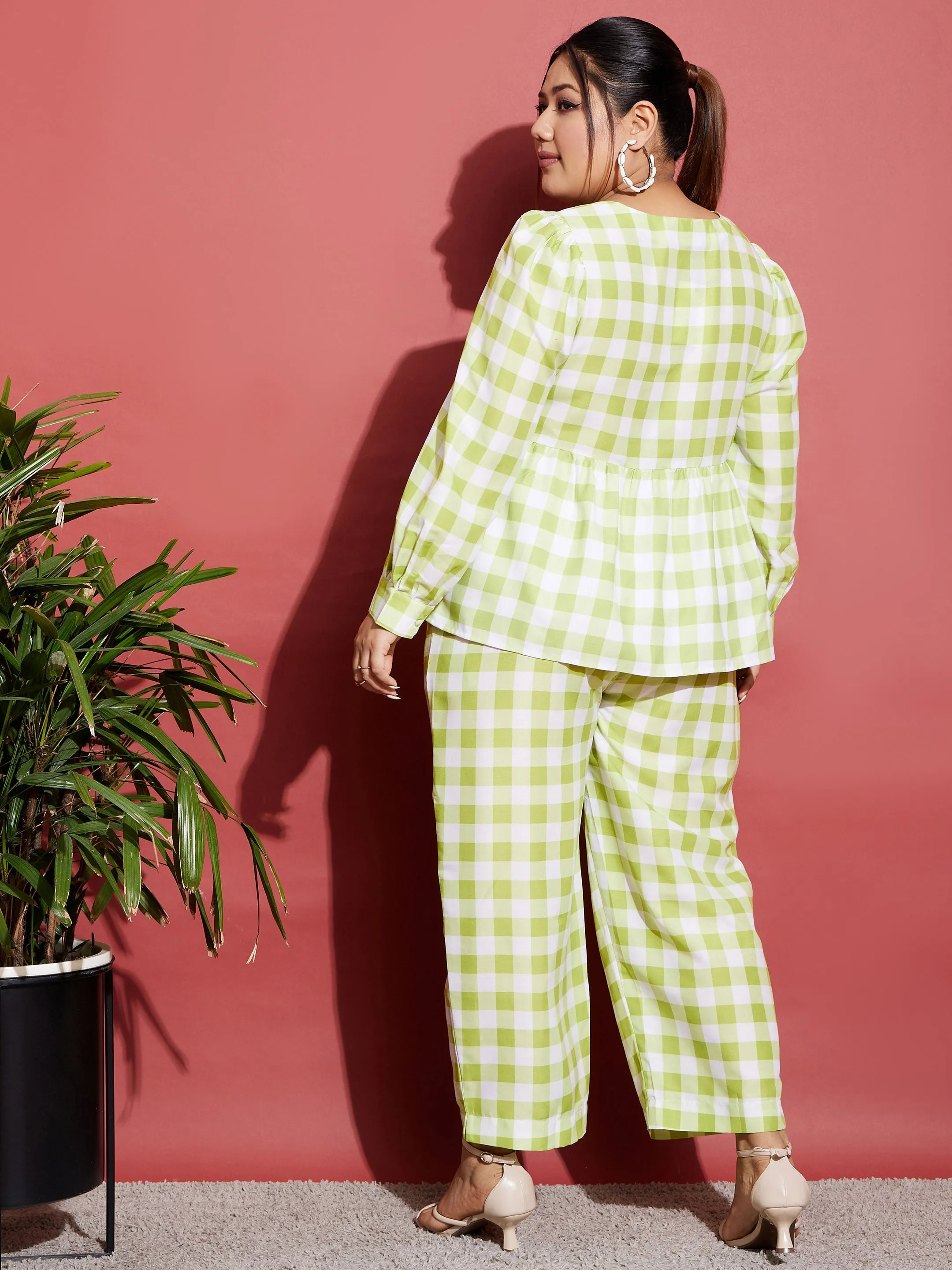 Women Green & White Check Top With Tapered Pants